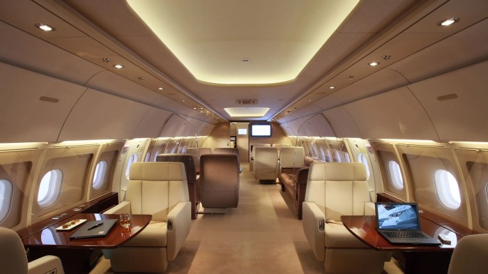 7 Luxurious Private Jet Trips to Take You All Around the World ...