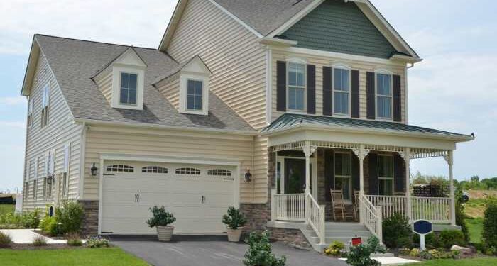 Vinyl Siding House Exterior Ideas Gallery | Ideal Siding